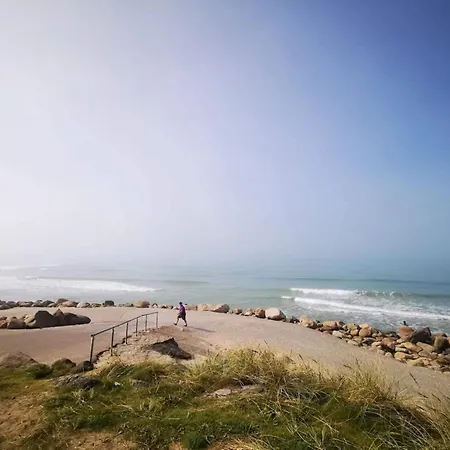 12 Person In Lokken-by Traum * Løkken