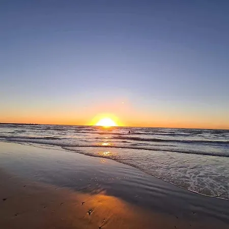 12 Person In Lokken-by Traum